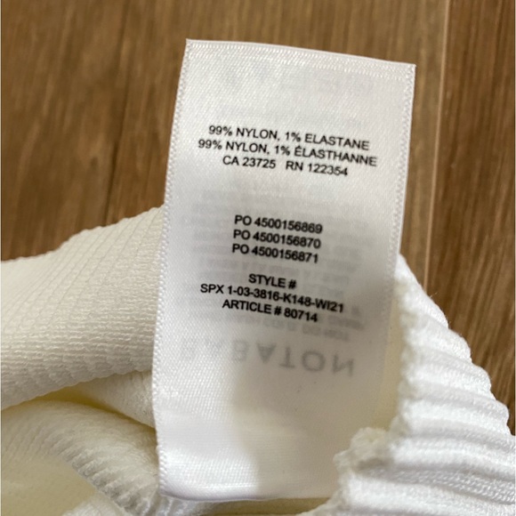 Aritzia Babaton Sculpt white tank - Picture 3 of 4